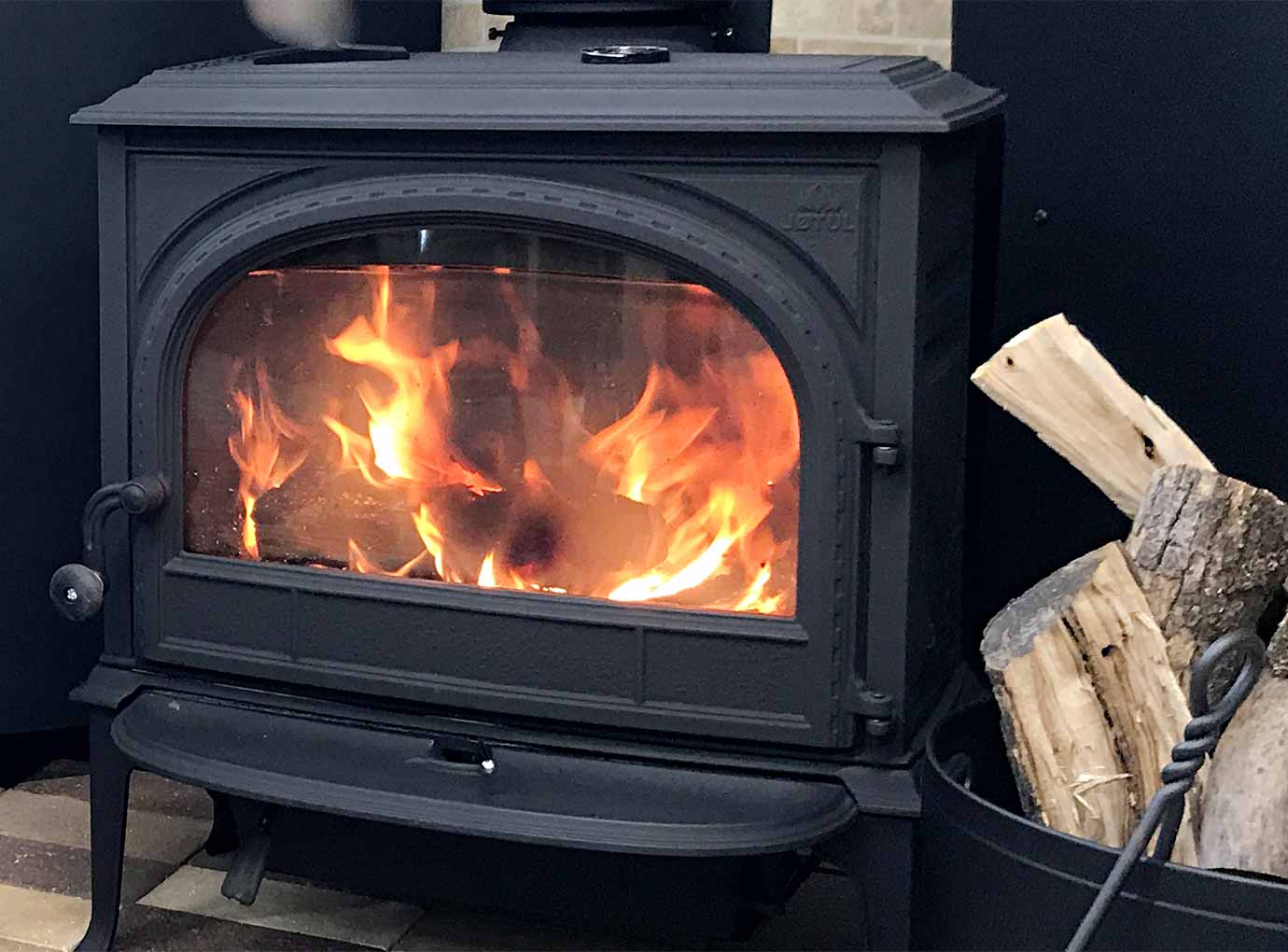 住環境における暖炉とは？